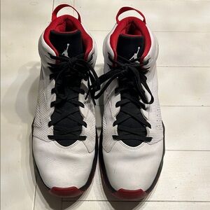 EUC - Nike Air Jordan Lift Off